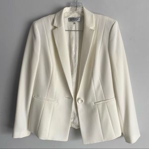 Kasper Women's White Blazer Size 10
